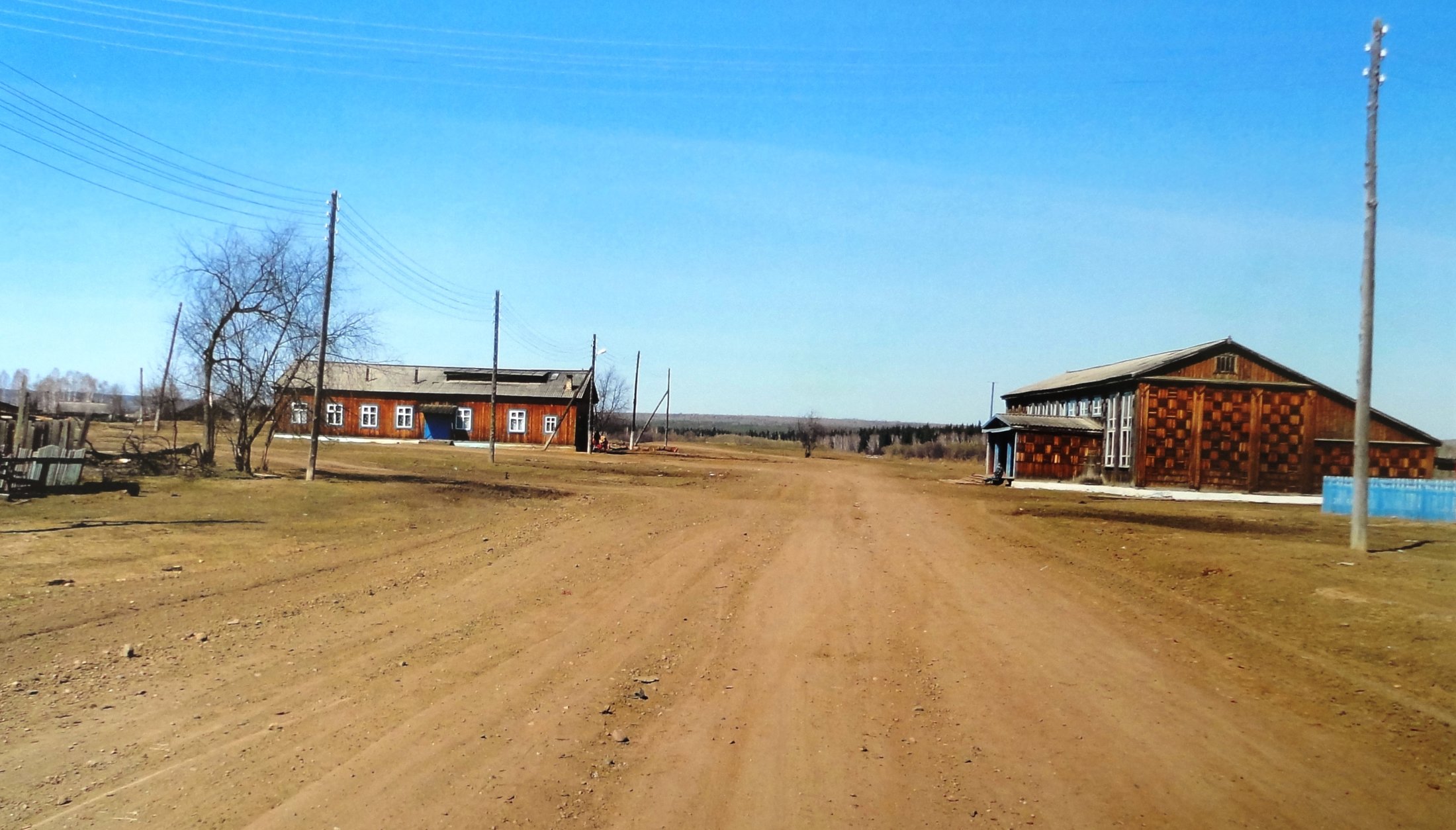Полинчет в 2х тысячные годы Лето в поселке у клуба