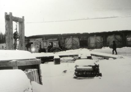 Гараж химлесхоза