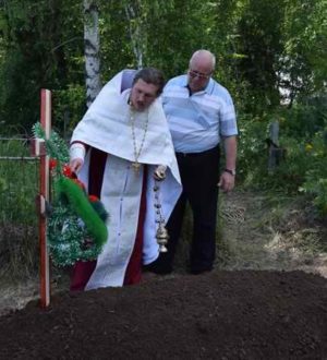 100-летие Шиткинского партизанского движения. На кучеровском кладбище появилась особенная могила