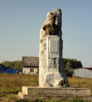 Еще раз о памятнике Бичу И.А.